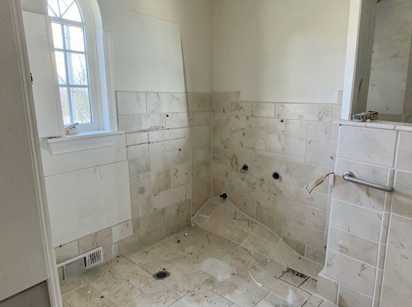 bathroom remodeling in Indian Lakes